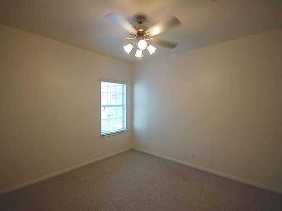 4th image of 5100 Caswell Ave #B