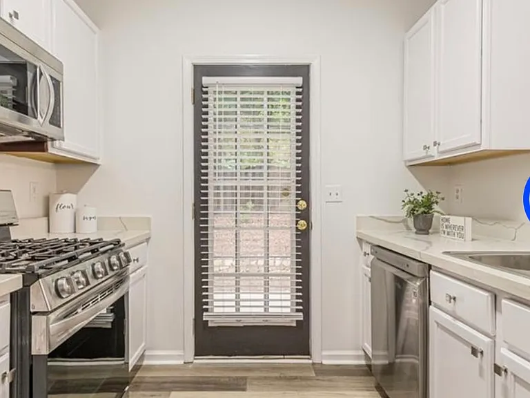 1623 Jackson Way NW — Photo 9