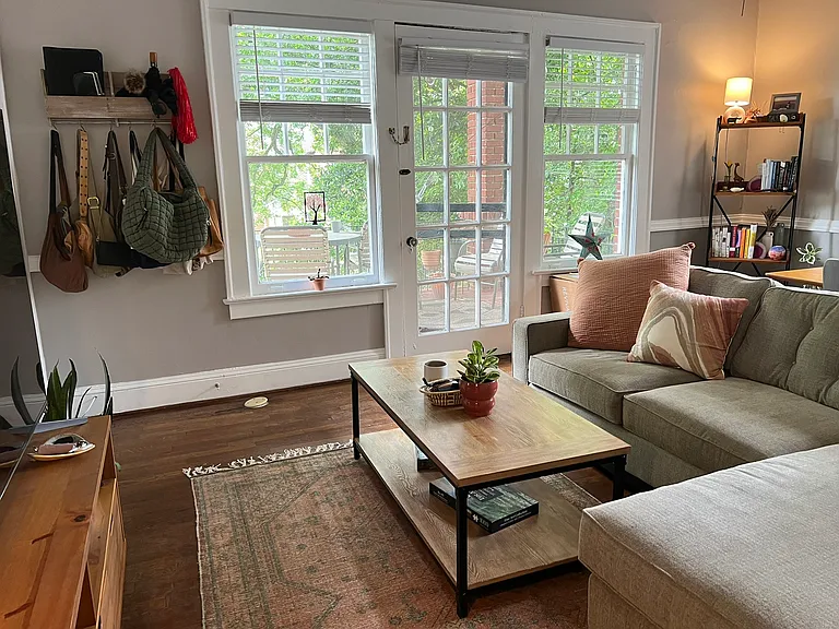 1219 Virginia Ave #7 — Photo 11