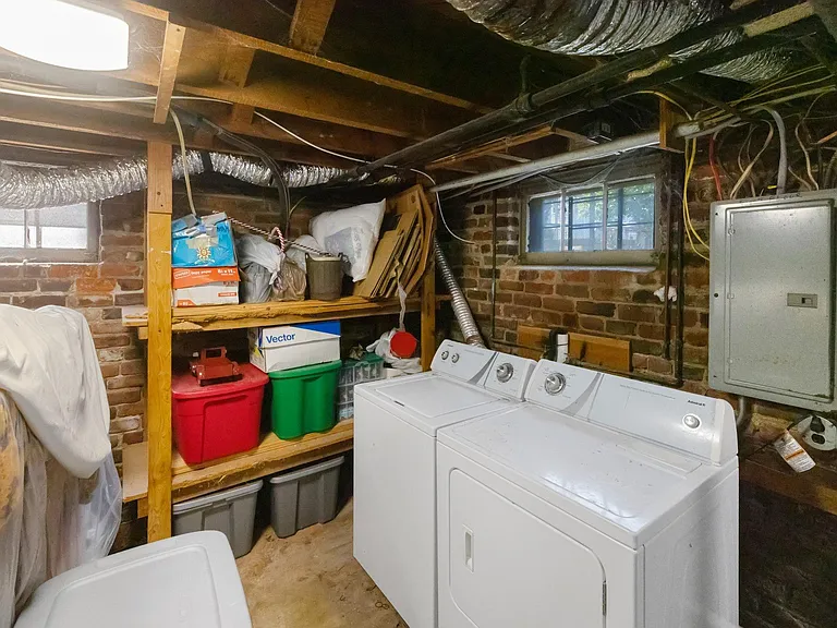 4504 Brook Rd #2 — Photo 17