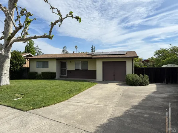 1924 Vineyard Avenue, St. Helena, CA 94574