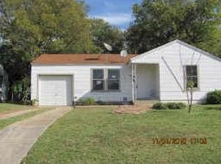 905 E Shaw St, Fort Worth, TX 76110