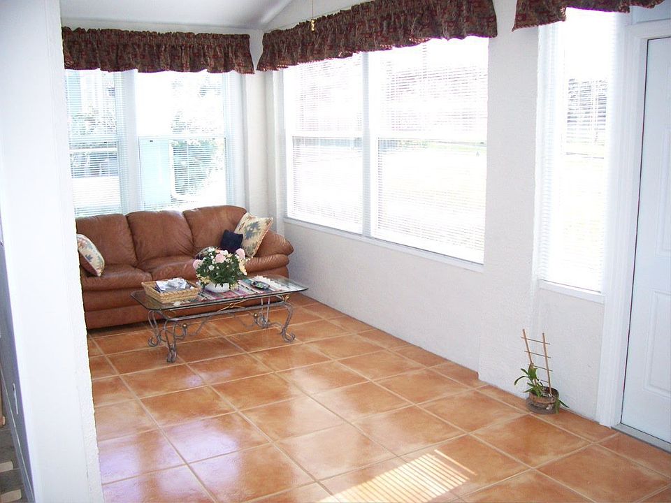 2nd image of 2008 Cranberry Isles Way