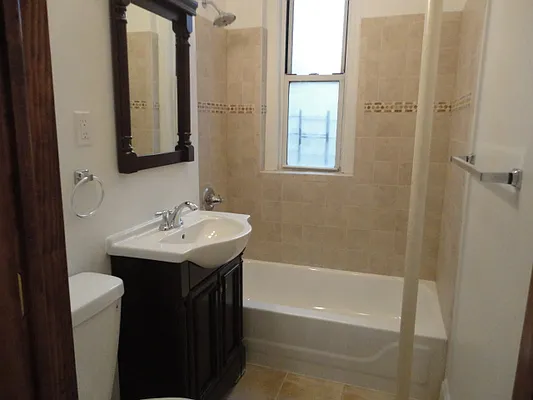 Rented by Bohemia Realty Group | media 29