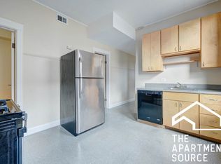 3553 W Belmont Ave #2, Chicago, IL 60618