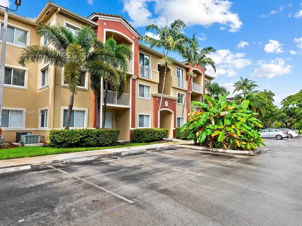 7085 Nova Dr APT 203, Fort Lauderdale, FL 33317