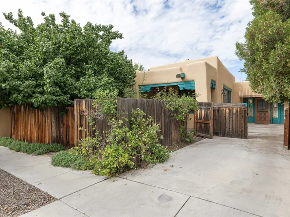 1028 Don Diego Ave, Santa Fe, NM 87505