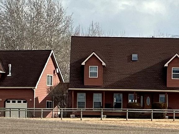 2nd image of 624 Crooked Creek Dr
