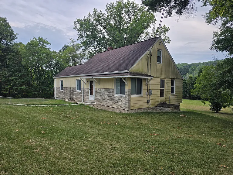 302 South Dr — Photo 23