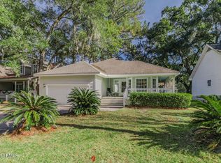 62 Tuscarora Ave, Beaufort, SC 29907