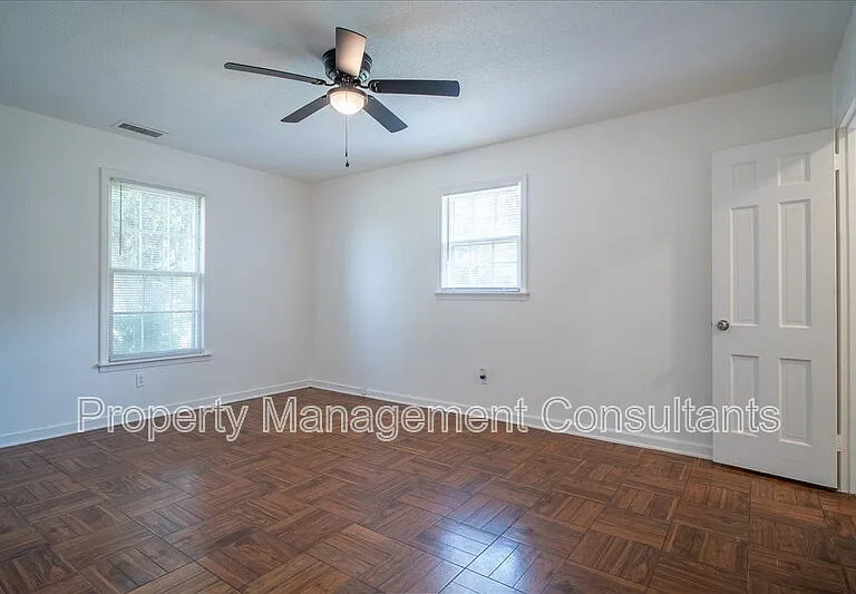 2524 Chickasaw Dr — Photo 25