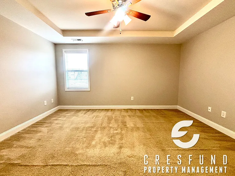 239 Fountain Grove Dr — Photo 24