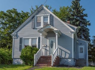 6 Steiner St, Methuen, MA 01844