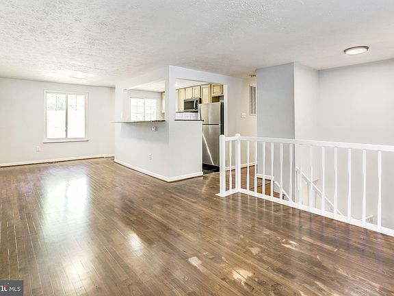 4th image of 18318 Quondal Ct