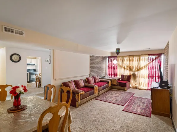 7959 Riggs Rd APT 12, Hyattsville, MD 20783