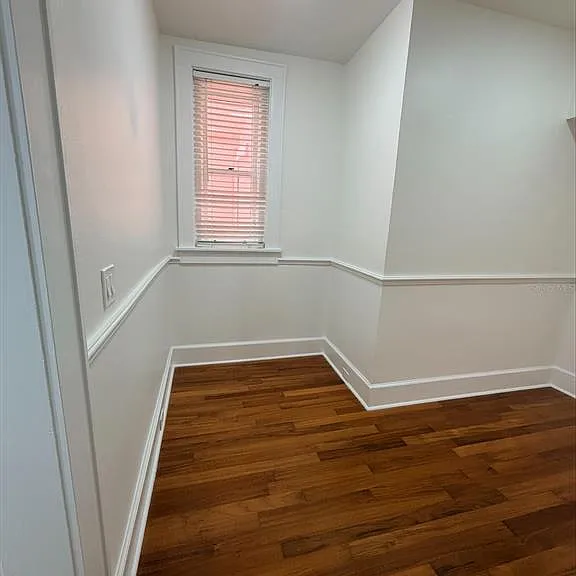 1221 N Palm Ave #204 — Photo 4