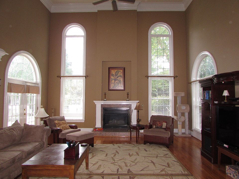 1st image of 2538 Howerton Ct