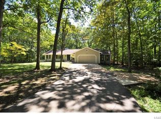 5 Woodridge Dr, Defiance, MO
