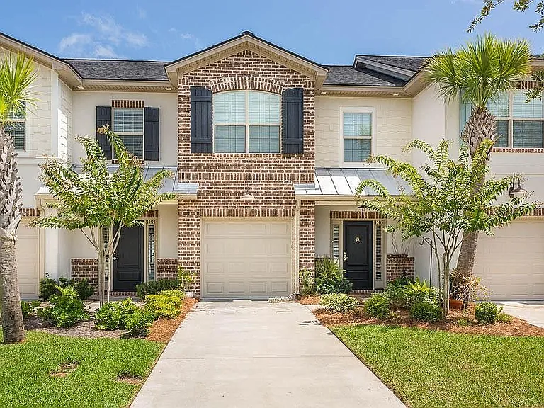 1505 Mariners Cir #1505 — Photo 3