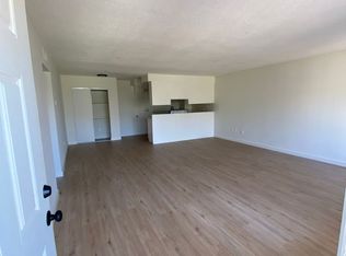 1670 W Broadway APT 18A, Anaheim, CA 92802