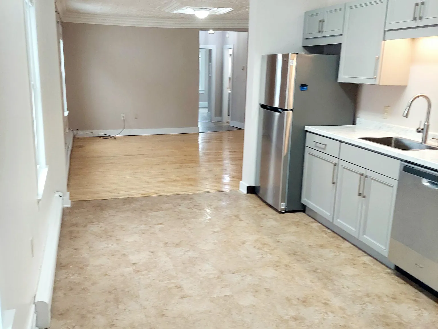 169 Main St — Photo 4