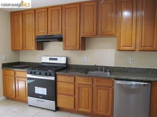 4740 Appian Way #5 — Photo 10