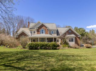 5 Webster Rd, Freeport, ME 04032