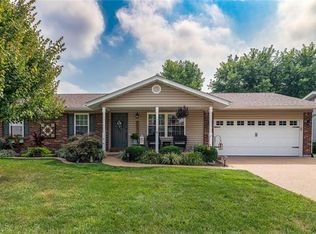 714 N Yosemite Ct, Saint Peters, MO 63376
