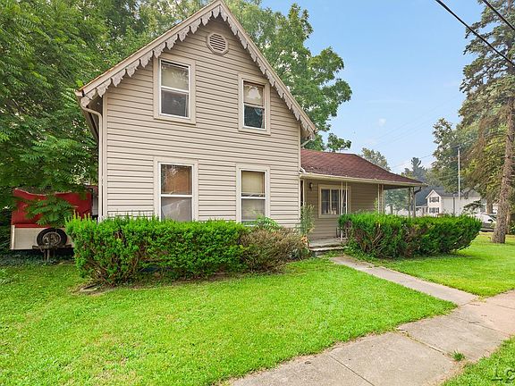 2nd image of 306 Summer St