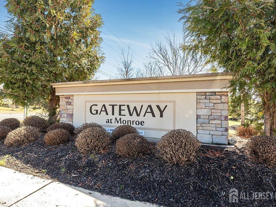 1st image of 1302 Hights Farm Rd N