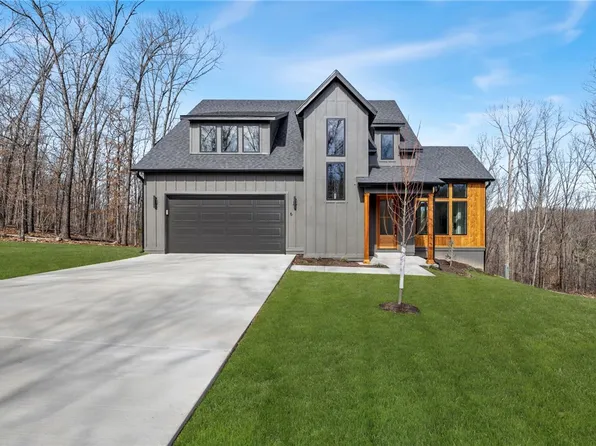 6 Kinloch Dr, Bella Vista, AR 72715