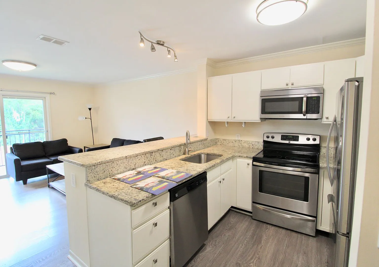Hunters Ridge Condominiums 1330F — Photo 1