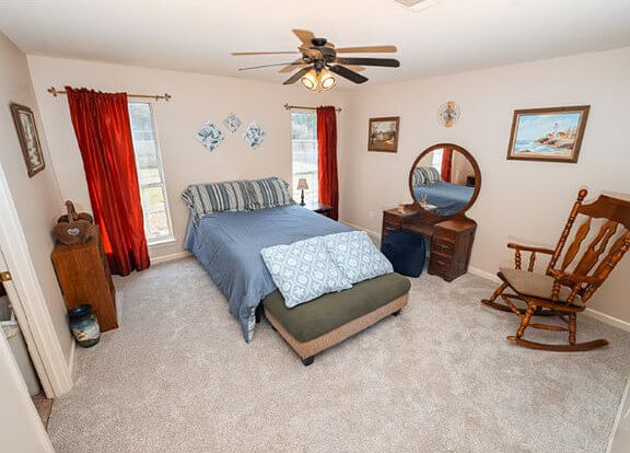 Queen adjustable bed, vanity, and rocker