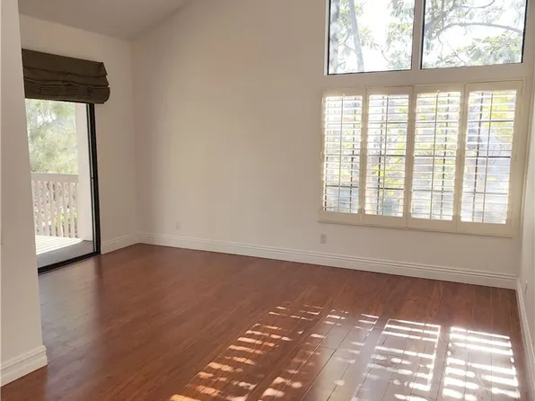 26701 Quail Crk APT 130, Laguna Hills, CA 92656