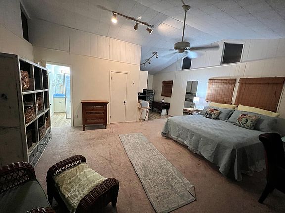 ceiling fan, vaulted ceilings