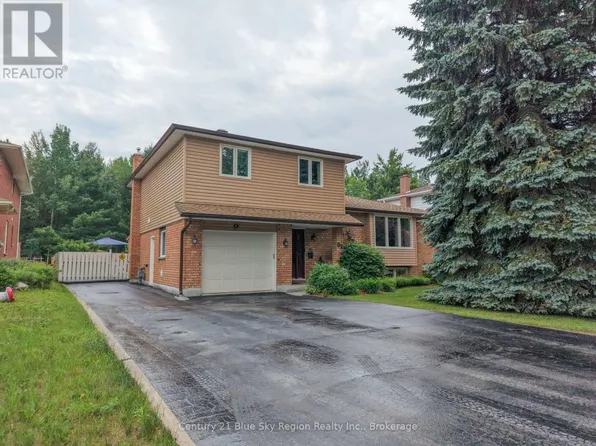 87 Labreche Dr, North Bay, ON P1A 3R6