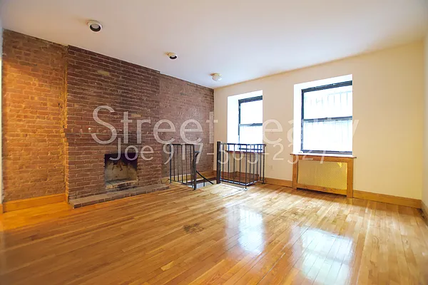 Rented by Street Realty Brokerage LLC | media 24