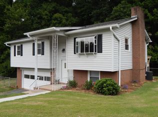 1089 N Old 52 Rd, King, NC 27021