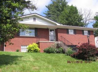 205 Hi Line Dr #WW, Ashland, KY 41101