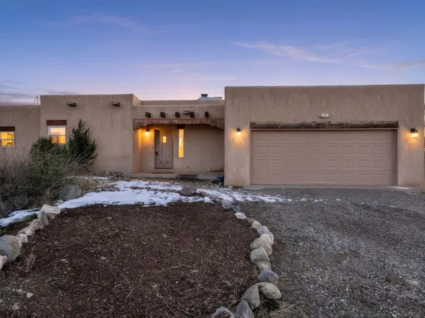 58 Loma Chata Rd, Placitas, NM 87043