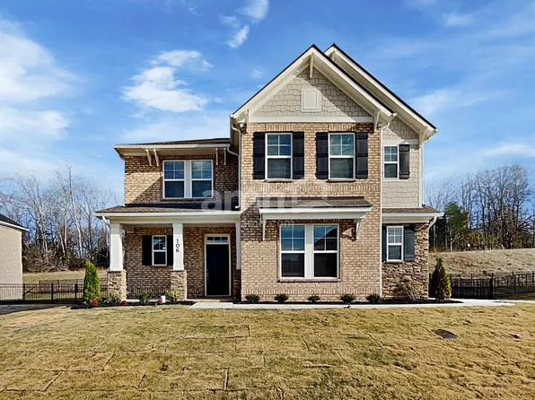 106 Marin Dr, Hendersonville, TN 37075