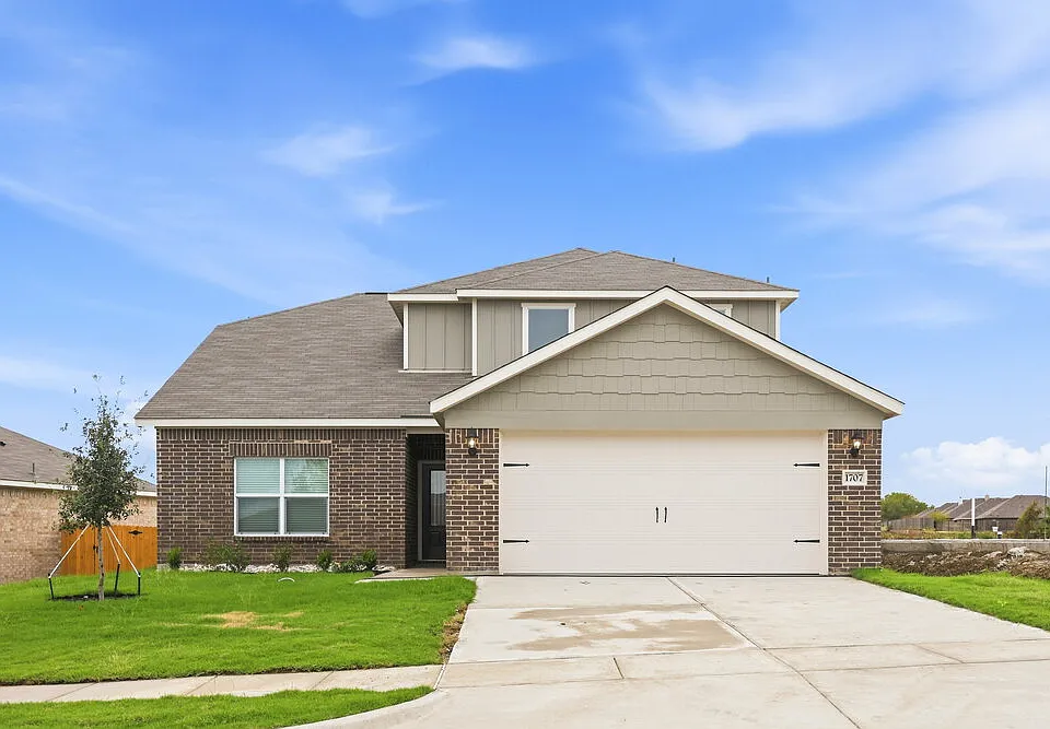 1707 Paul Dr