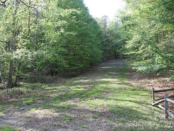 2nd image of Austin Traphill Rd