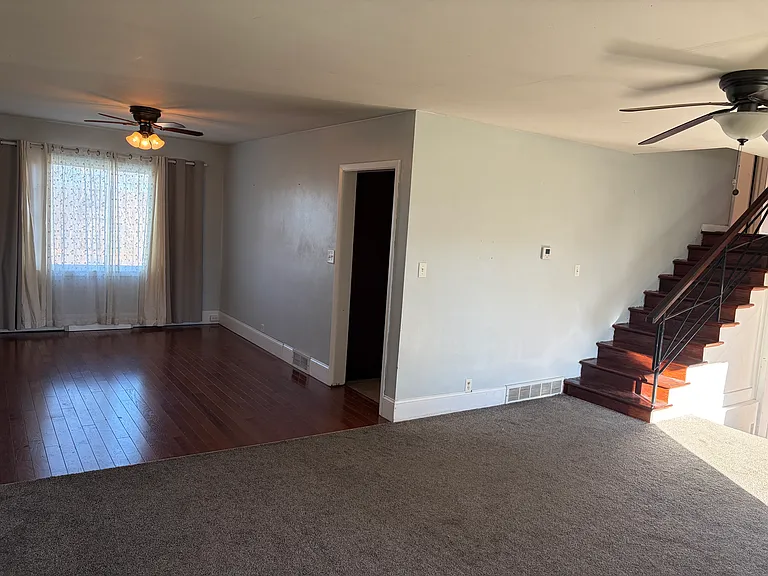 605 Brewer St — Photo 14