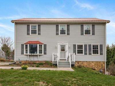 145 Windmill Ridge Rd E, Christiansburg, VA, 24073