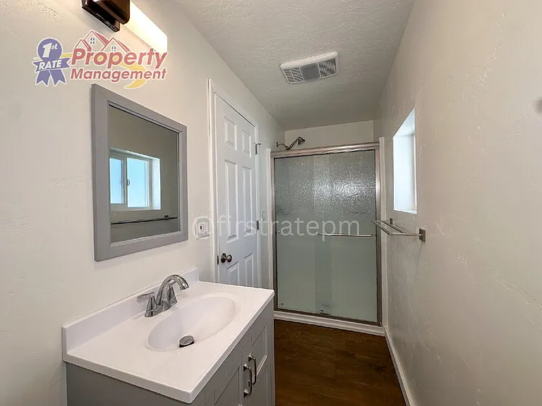 7703 S Mistyglen Ave — Photo 11