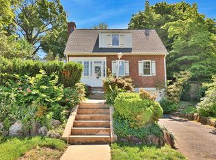 11 Portnellan Ave, New Rochelle, NY 10804