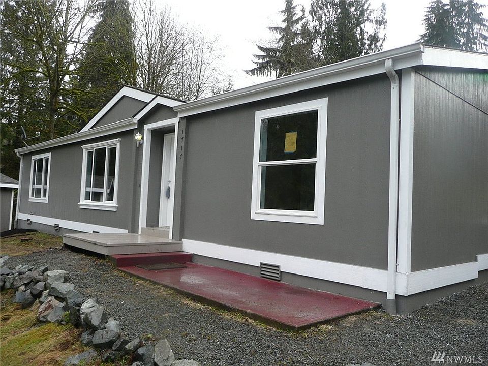 1st image of 1717 155th Ave SE
