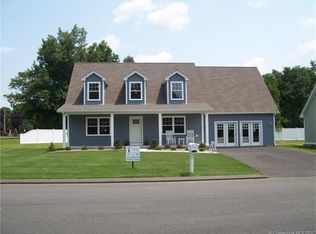 71 Commons Xing, Windsor, CT 06095