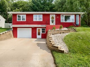 231 Lee St, Holmen, WI 54636